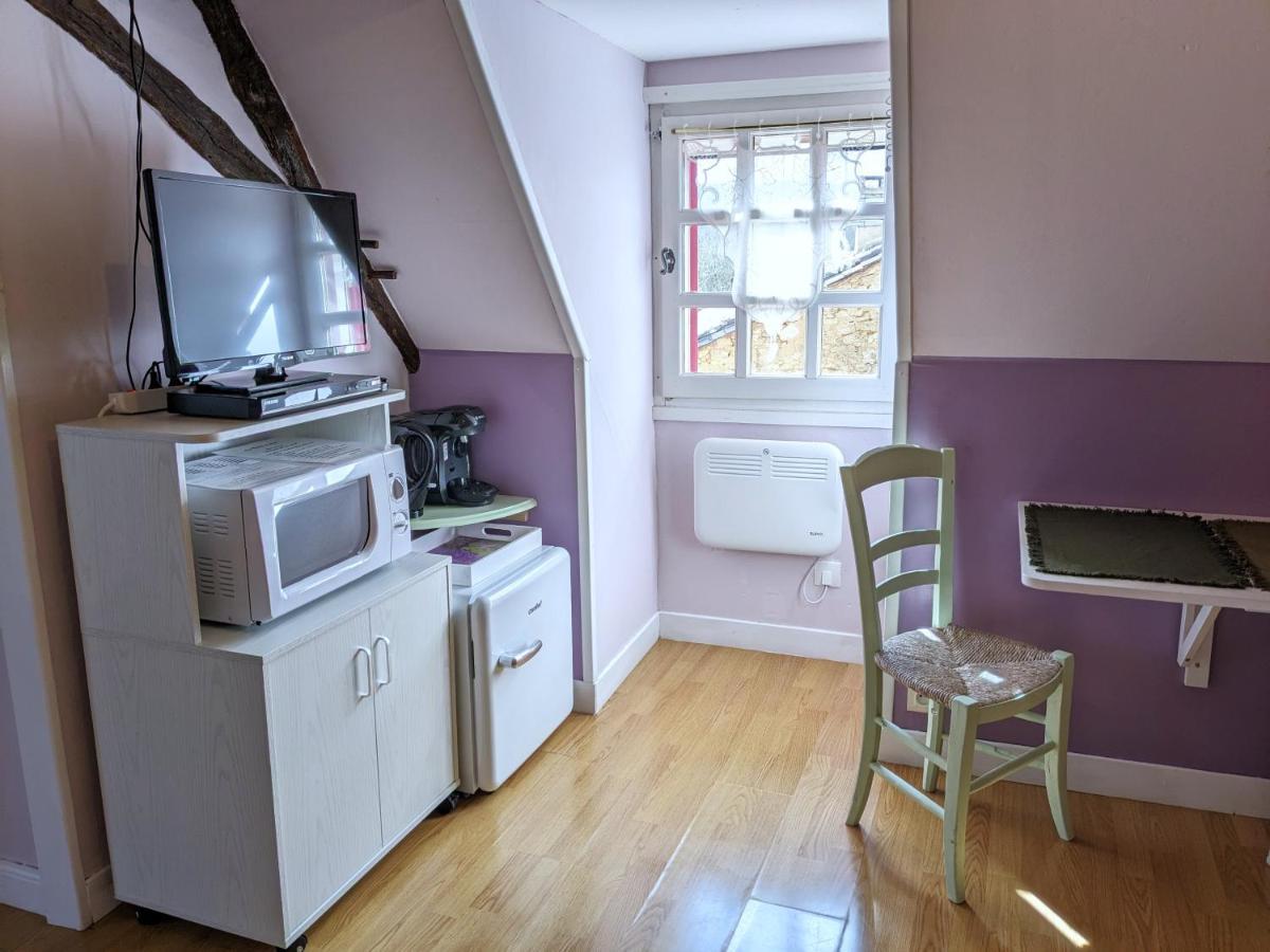 La Borie Du Chevrier Hotel Sainte-Croix-de-Beaumont Екстериор снимка