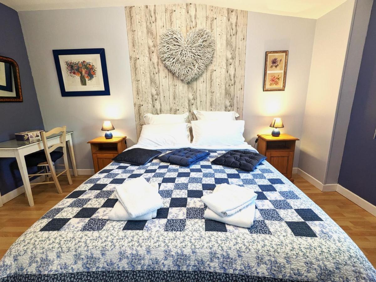 La Borie Du Chevrier Hotel Sainte-Croix-de-Beaumont Екстериор снимка