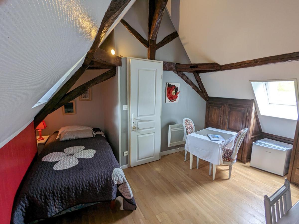 La Borie Du Chevrier Hotel Sainte-Croix-de-Beaumont Екстериор снимка