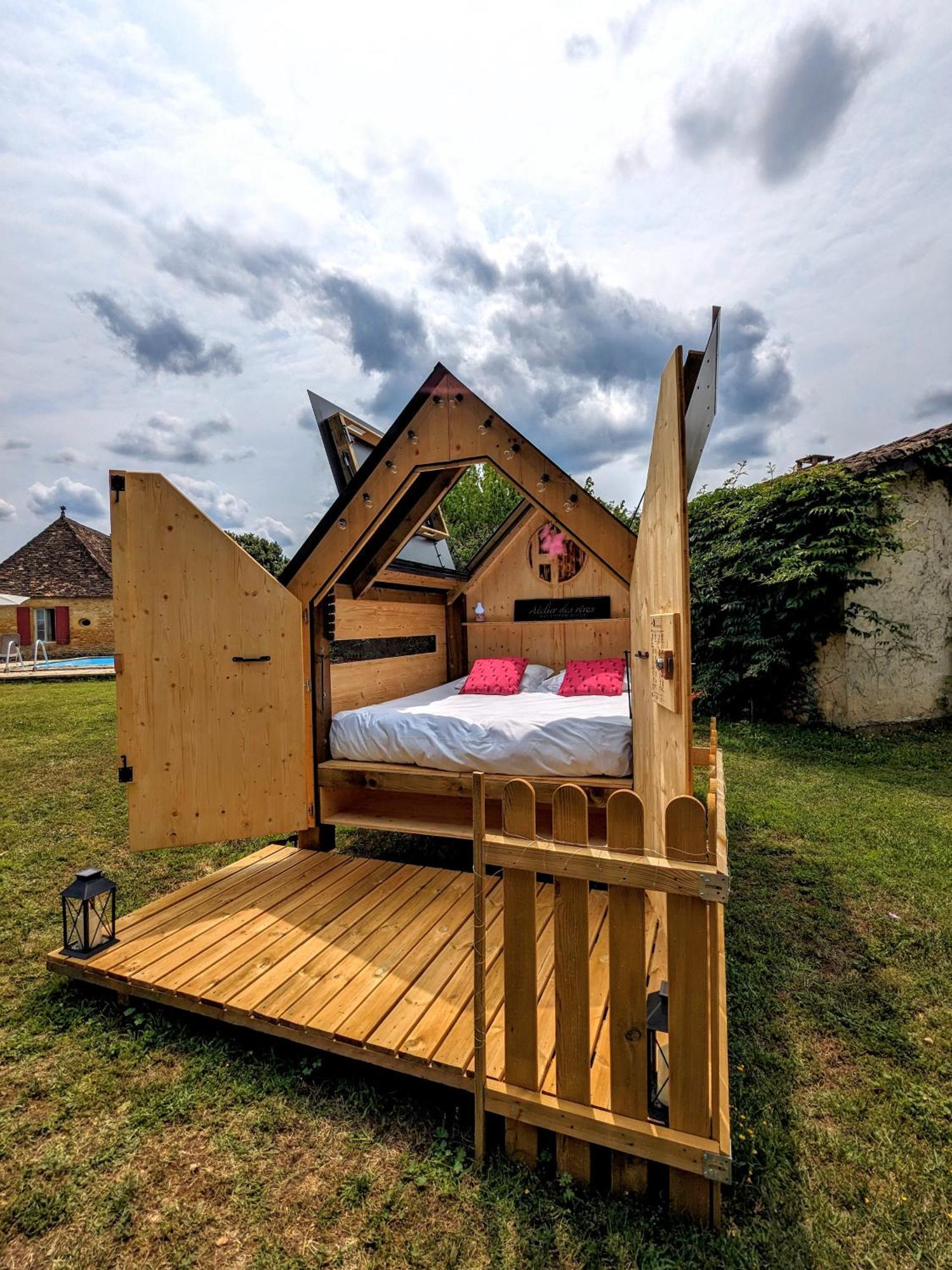 La Borie Du Chevrier Hotel Sainte-Croix-de-Beaumont Екстериор снимка